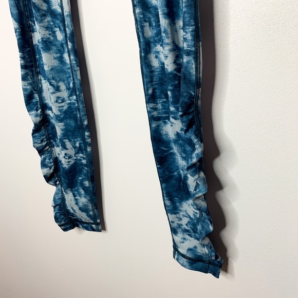 Lululemon Speed Tight III Full-On Luxtreme blue Size 6 - Picture 8 of 13